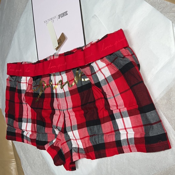 (XL) Victoria’s Secret Plaid Flannel Pajama Short - Picture 2 of 16